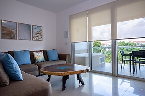 Mareazul 2 Bedroom Condo