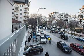 Petit 2 Thessaloniki