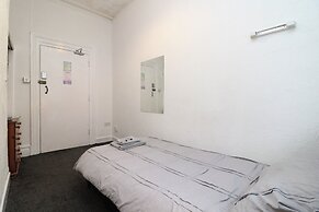 Pebbles Guest House room 16