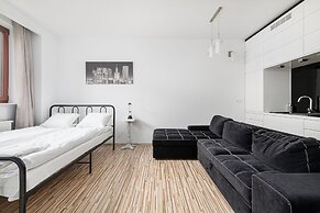 RentPlanet - Przy Moście Łazienkowskim