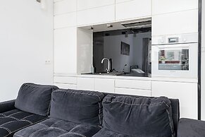 RentPlanet - Przy Moście Łazienkowskim