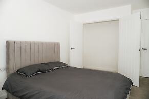 2br-360 Views-balcony-parking-wifi-smarttv