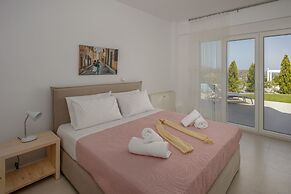 Blue Hills Villas by Estia Green 3