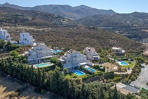 Blue Hills Villas by Estia Red 2