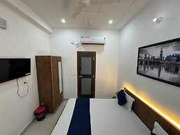 Shree Radhavallabh Palace