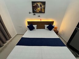 Shree Radhavallabh Palace