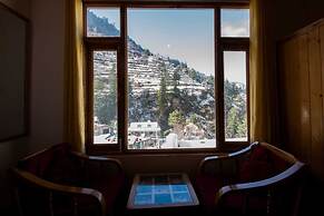 Crystal Mountain Jibhi