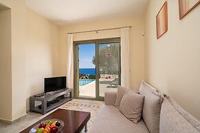 Villa Dinos With Swimming Pool