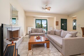 Villa Niki With Swimming Pool