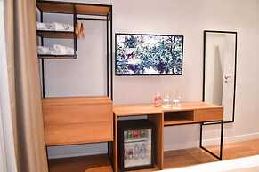 313 Villa City Center