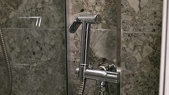 313 Villa City Center