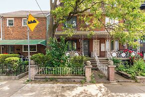 GLOBALSTAY Modern Basement In DT Toronto