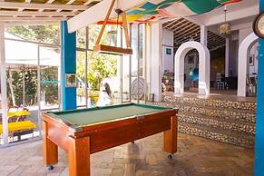 Banana Leaf Eco Hostel