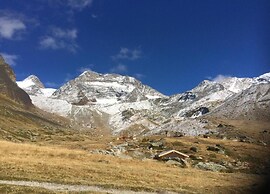 Chalet in Saas Fee Near Ski Slopes