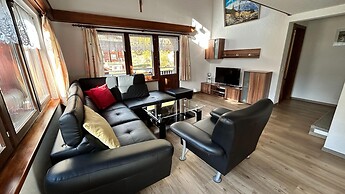 Chalet in Saas Fee Near Ski Slopes