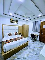 Hotel Aaarav Grand - Mathura Vrindavan