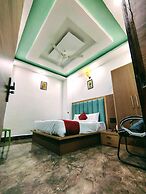 Hotel Aaarav Grand - Mathura Vrindavan