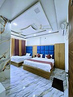Hotel Aaarav Grand - Mathura Vrindavan