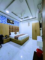 Hotel Aaarav Grand - Mathura Vrindavan