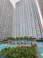 Lynzstaycation Makati