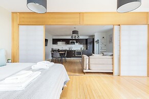 Spacious 2 Bed Apartment in Dalston