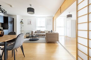 Spacious 2 Bed Apartment in Dalston