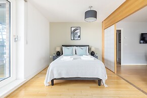 Spacious 2 Bed Apartment in Dalston