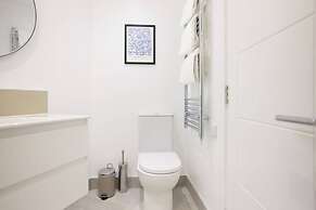 The Melbray Gem - 2bdr Apartment With Courtyard