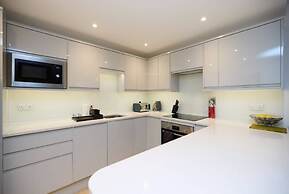 The Melbray Gem - 2bdr Apartment With Courtyard