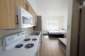 Residence & Conference Centre - Kelowna