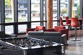 Residence & Conference Centre - Kelowna