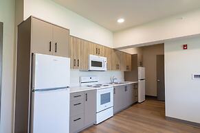 Residence & Conference Centre - Kelowna