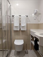 Bacalhoeiros 125 Hotel