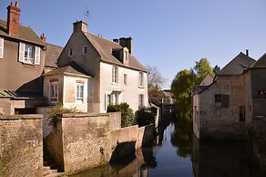 Apartment in Bayeux Near Beach
