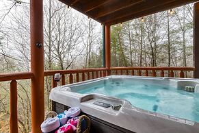 The Big Easy Spacious Mountain Retreat Hot Tub Deck Premier Location