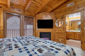 The Big Easy Spacious Mountain Retreat Hot Tub Deck Premier Location