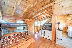 The Big Easy Spacious Mountain Retreat Hot Tub Deck Premier Location