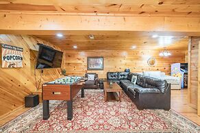 The Big Easy Spacious Mountain Retreat Hot Tub Deck Premier Location