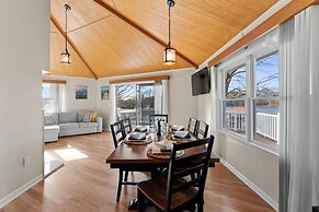 Pleasant Cove Waterfront Getaway With Fire Pit Deck and Private Lake A