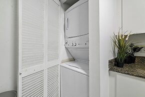 Brickell High-Floor Luxury Condo