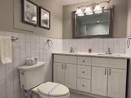 Downtown 3BD City View with Washer Dryer