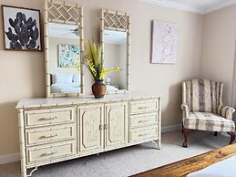 Downtown 3BD City View with Washer Dryer