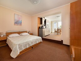 Holiday Studio Close to the Seaside Beach