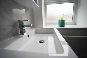 Colchester Studio Suites