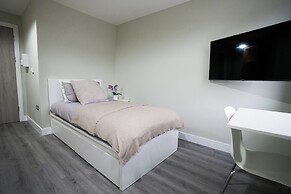 Colchester Studio Suites