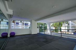 Spacious Condo with Gym & Pool Cancun