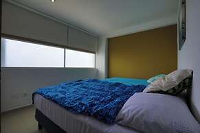 Spacious Condo with Gym & Pool Cancun