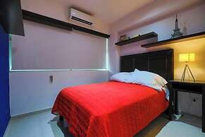 Spacious Condo with Gym & Pool Cancun