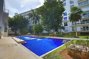 Spacious Condo with Gym & Pool Cancun