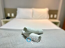 Gold Flat Cabo Branco by 123Quarto Hospedagem
